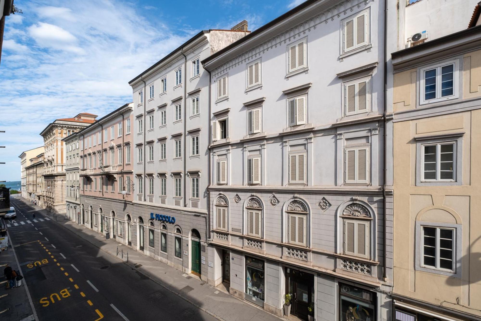 23 Suites Trieste Extérieur photo