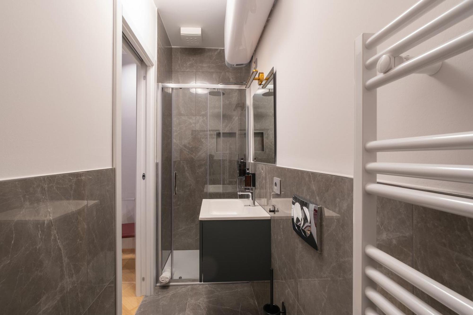 23 Suites Trieste Extérieur photo
