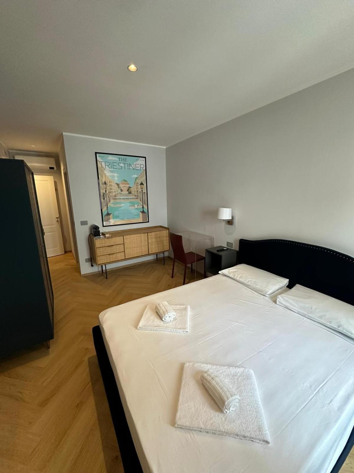 23 Suites Trieste Extérieur photo